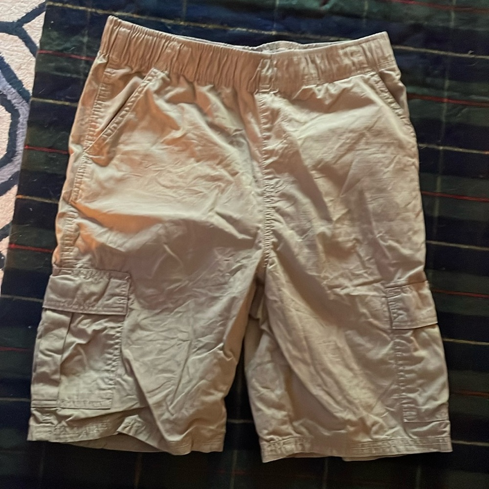 Children’s Place size 18 cargo shorts
